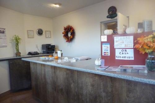 Yucca Motel