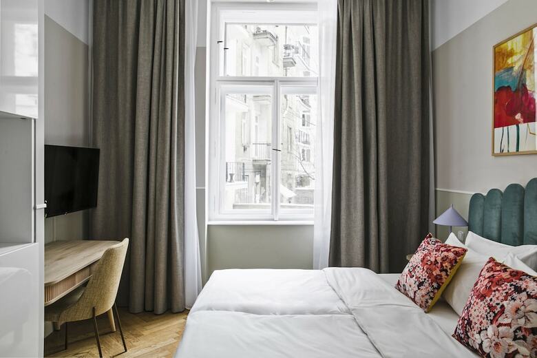 La Ballerina Hotel