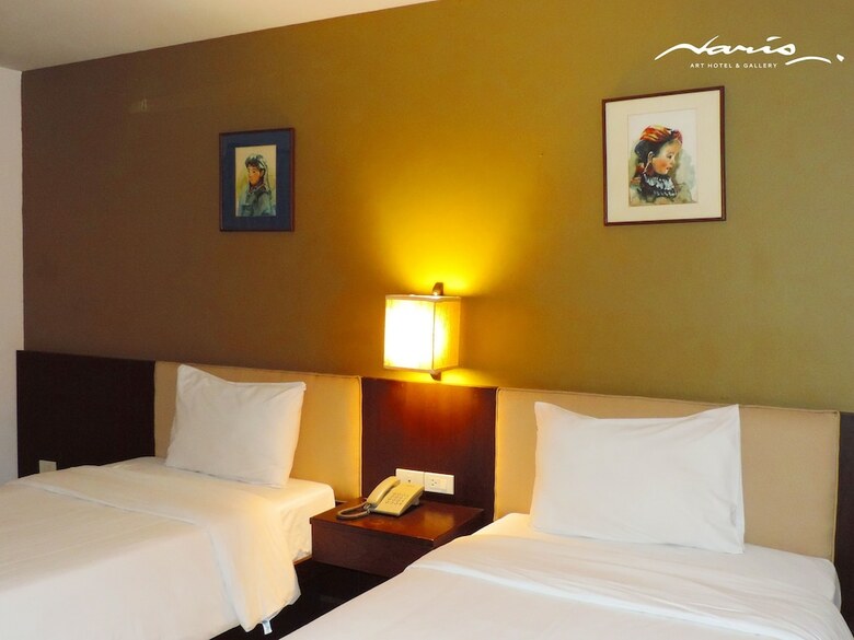 Naris Art Hotel