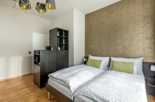 Tourist Hotel