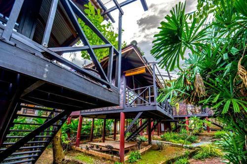 Posada Fruit Tree Lodge