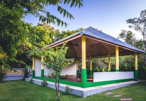 Posada Fruit Tree Lodge