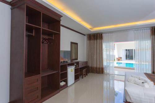Hotel Baan Chongfa Resort