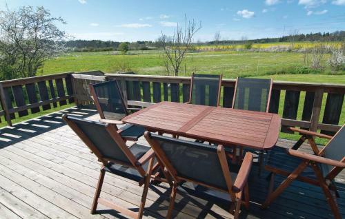 Holiday Home Halla Unsarve Romakloster