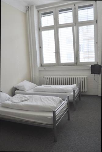 All In Hostel Hotel