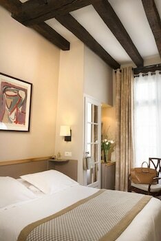 Hotel H�tel De Lut�ce