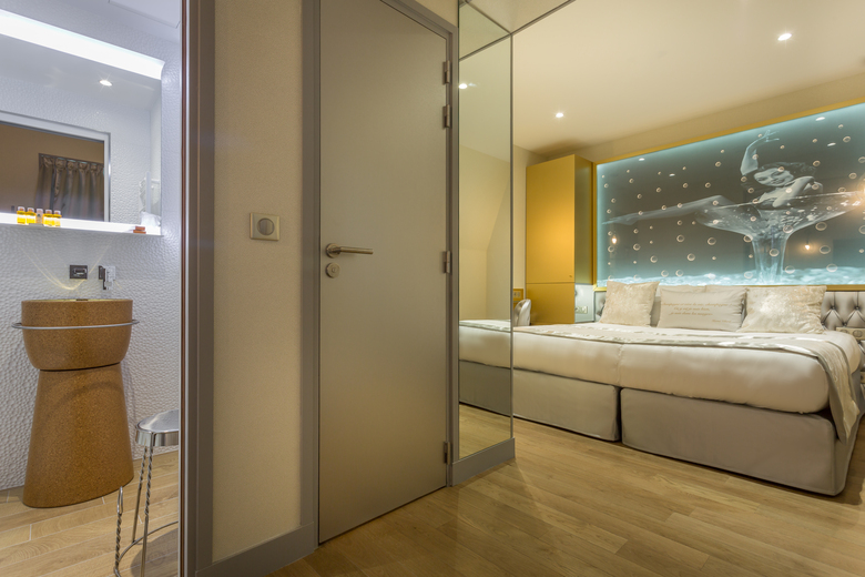Hotel California Saint Germain