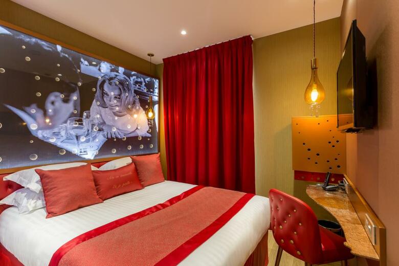 Hotel California Saint Germain