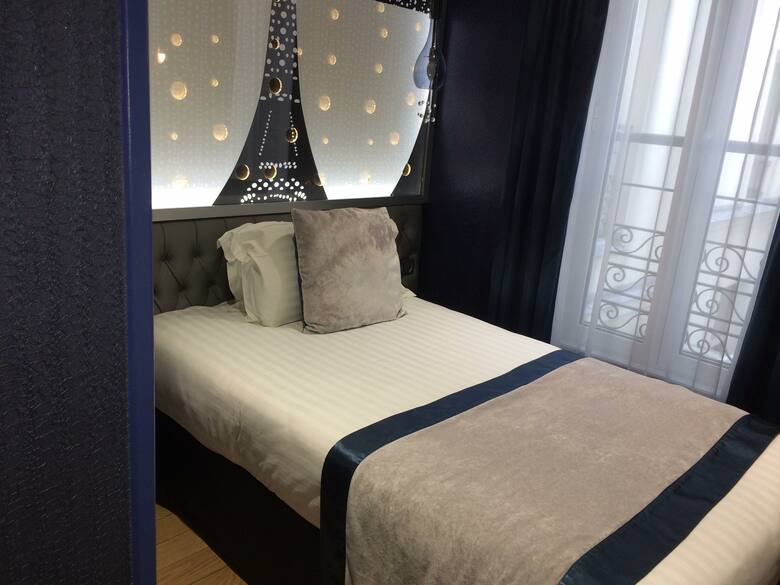 Hotel California Saint Germain