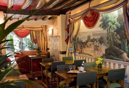 Hotel Des Deux Continents