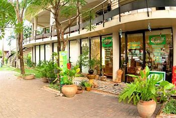 The Grand Riverside Hotel
