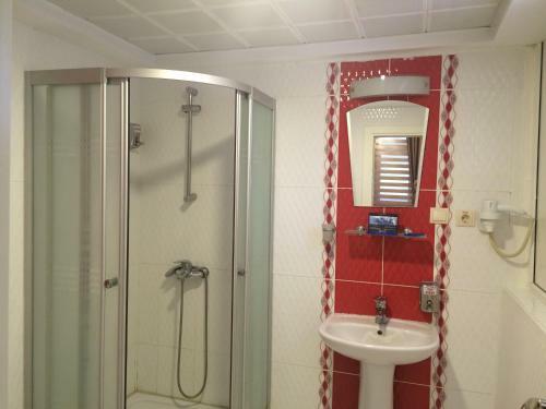 Hotel Cavusoglu Oteli