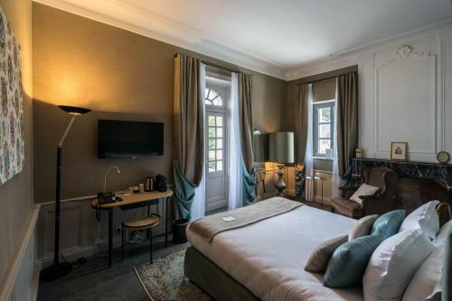 Hotel H�tel Du G�n�ral D'elb�e