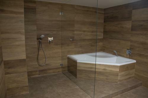 Hostal Restaurace A Penzion U Kl�sk?