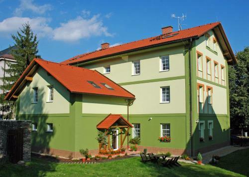 Hostal Pension Marathon