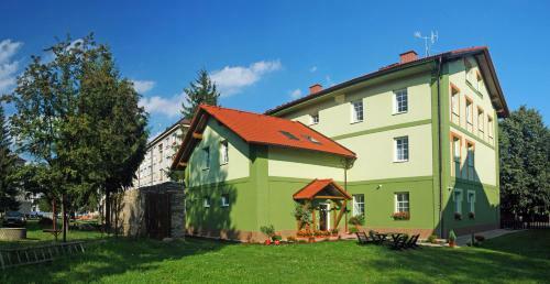 Hostal Pension Marathon