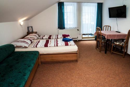 Hostal Pension 220
