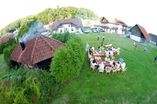 Hostal Pension 220
