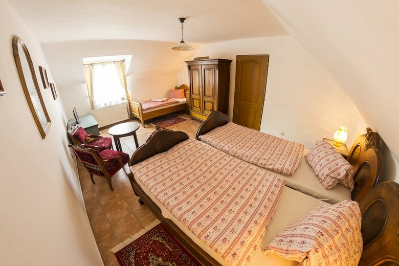 Hostal Pension Regina