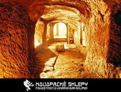 Hostal Novopack� Sklepy