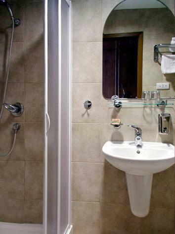 Hotel Restaurant Modr� Hv?zda
