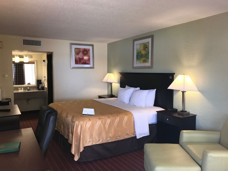 Hotel Quality Inn Huntingburg