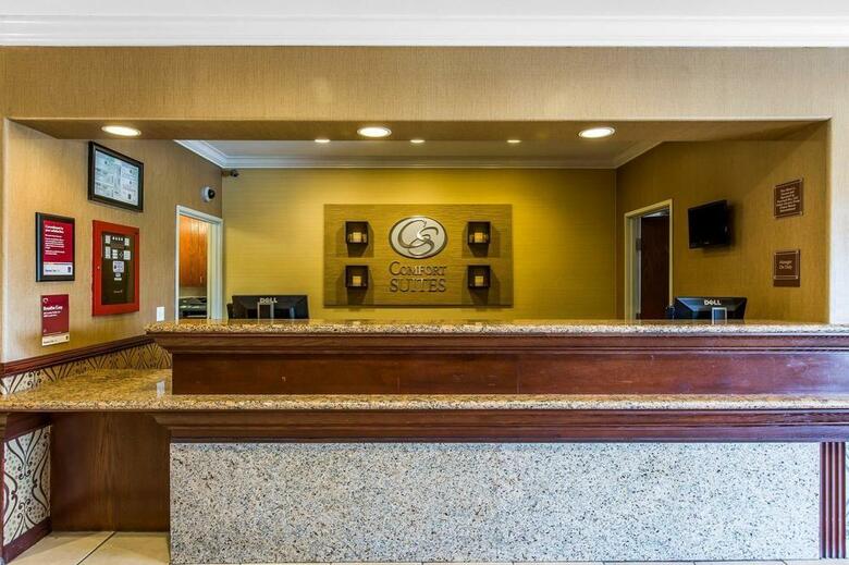 Hotel Comfort Suites Stevenson Ranch
