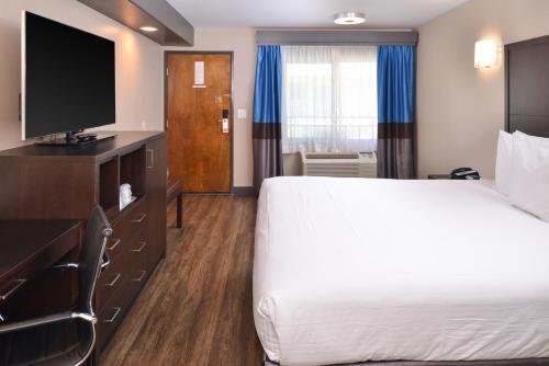 Hotel Tarzana Inn