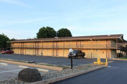 Motel Americas Best Value Inn- Sun City, Ca