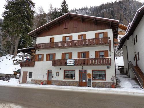 B&B Astor