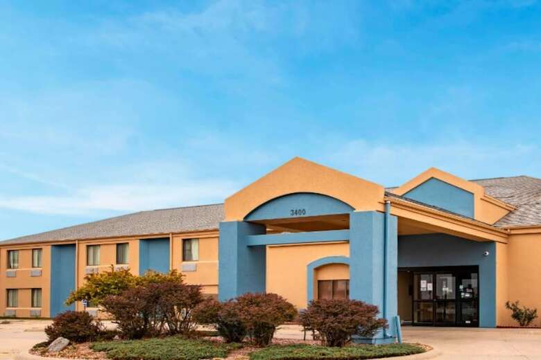 Hotel Howard Johnson Lincoln