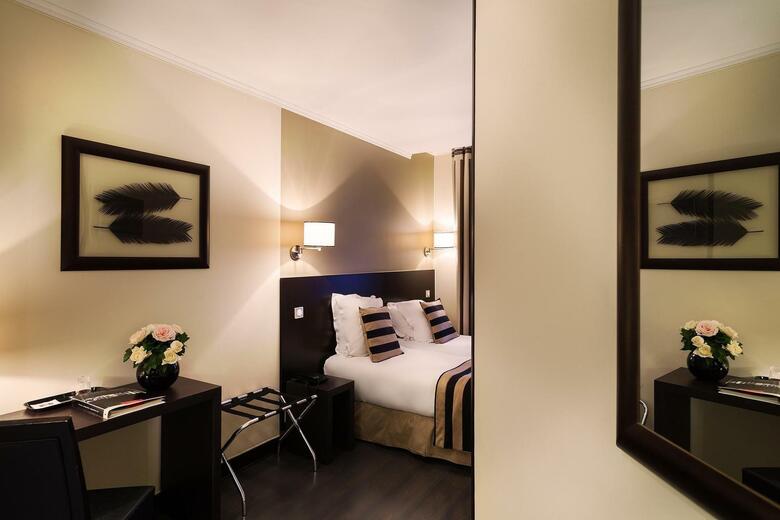 Hotel Arc Elys�es