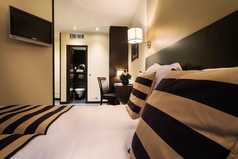 Hotel Arc Elys�es
