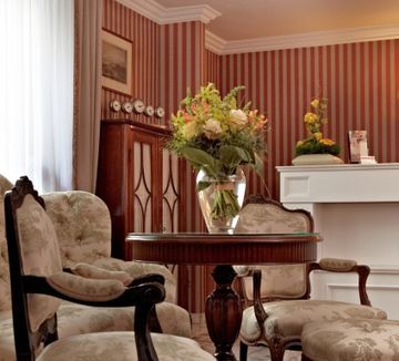 Hotel Savoy Garni