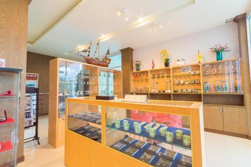 Sinkiat Buri Hotel