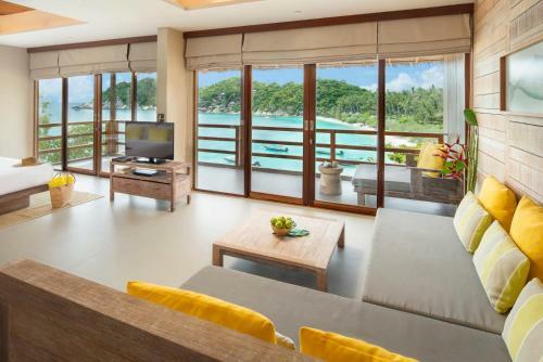 Hotel Beach Club By Haadtien