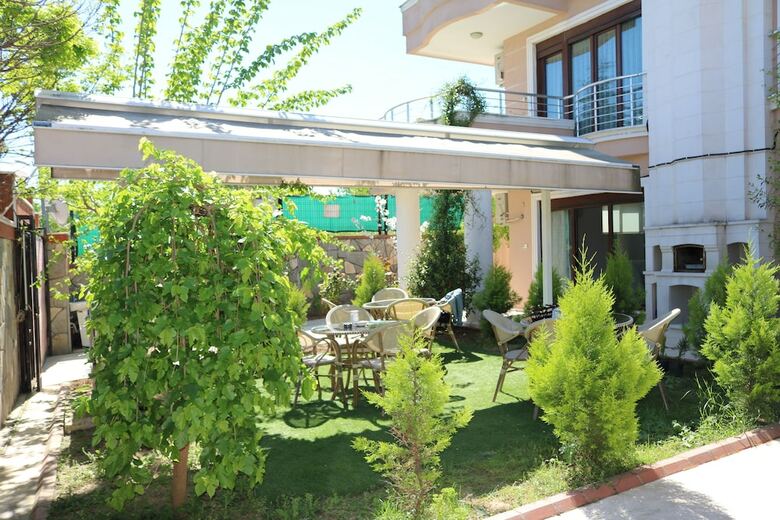 Asfar Villa