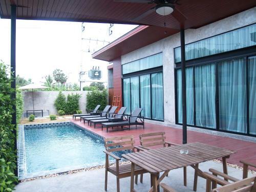 Hotel Sea Two Pool Villa Resort Pattaya