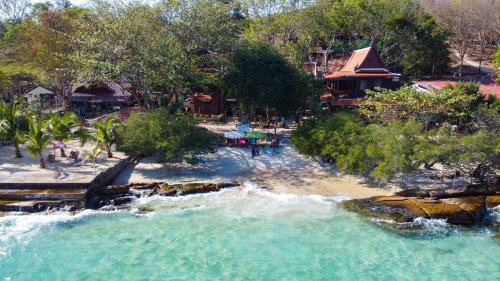 Hotel Banthaisangthain Resort
