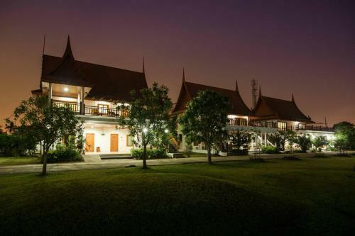 Hotel Thaihome Resort