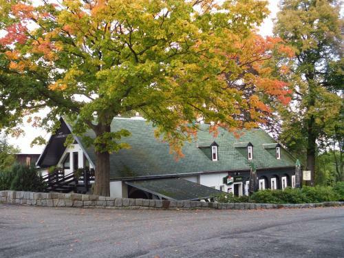 Hostal Penzion Dymn�k