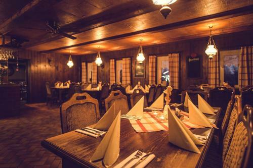Hostal Penzion Dymn�k