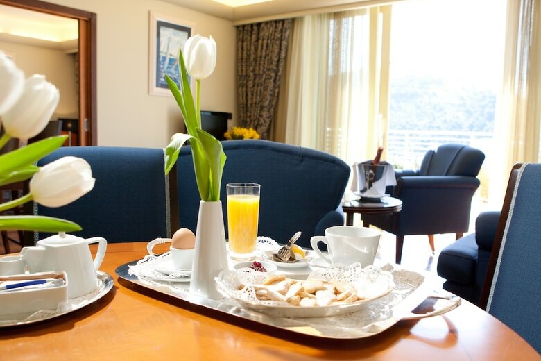 Hotel More
