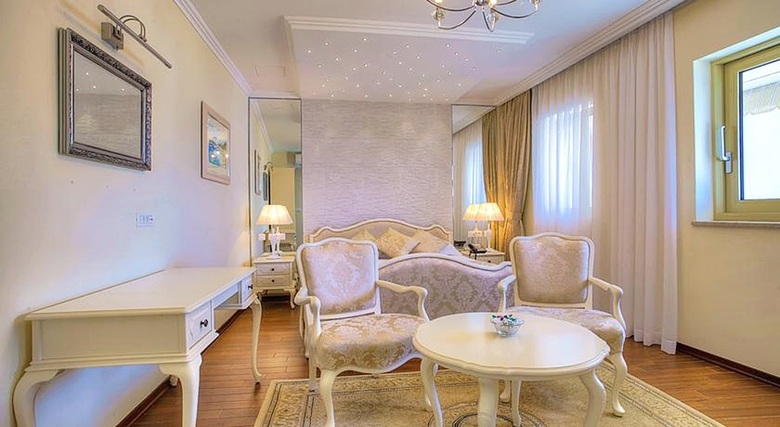 Hotel More