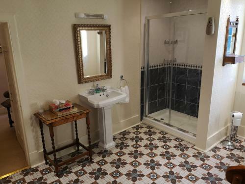 Bed & Breakfast Hay Lodge