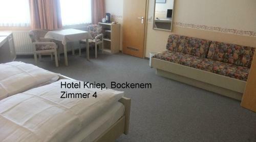 Hostal Hotel Kniep