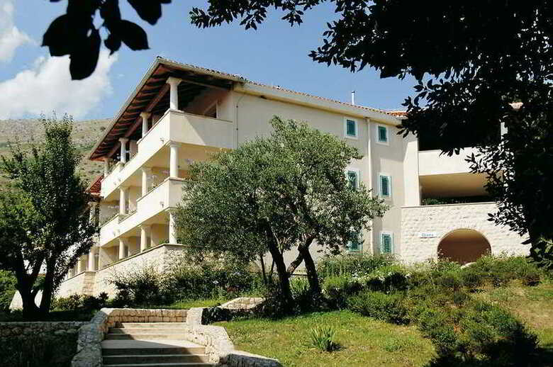 Hotel Villas Plat