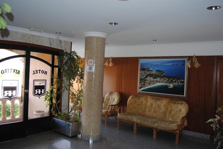 Hotel Riveiro II
