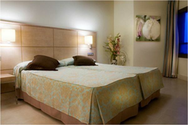 Kn Hotel Arenas Del Mar Adults Only
