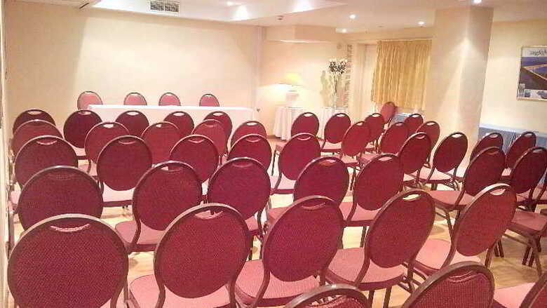 Aparthotel Lloyds Beach Club